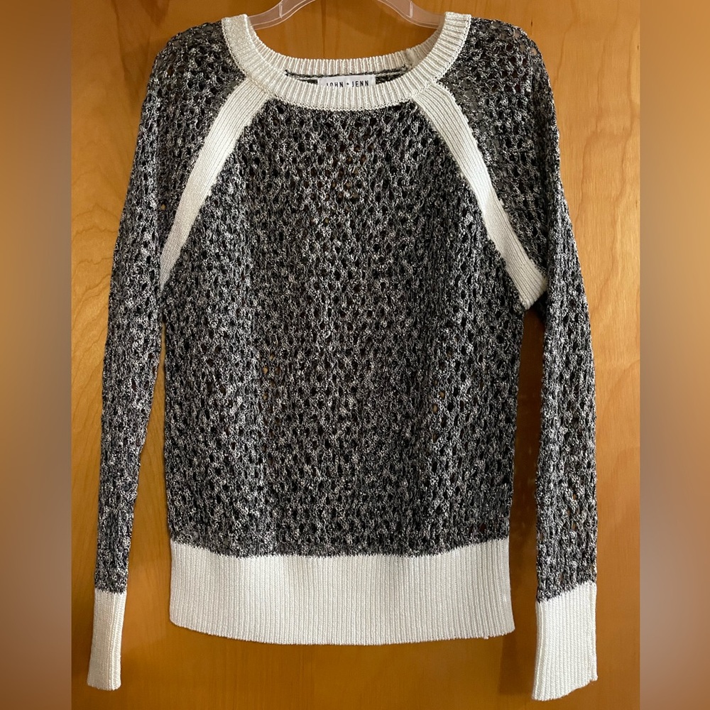 JOHN + JENN Open Weave Sweater Size Extra Small